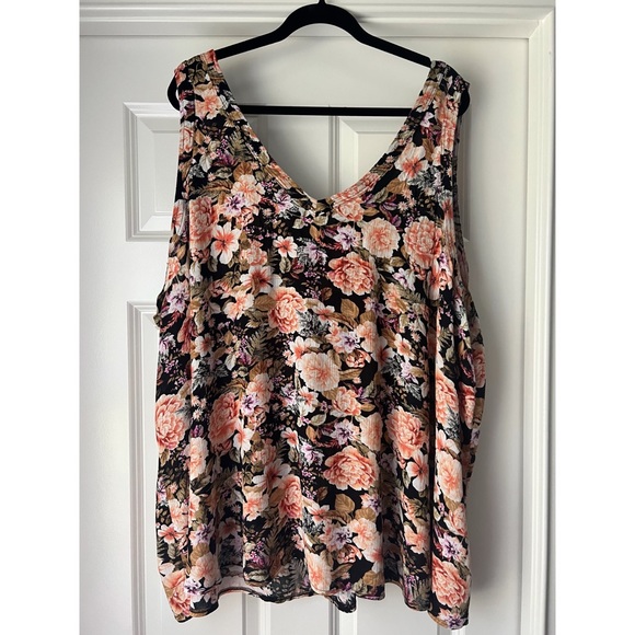 NWT Torrid Crinkle Gauze Tank Top - Picture 5 of 6